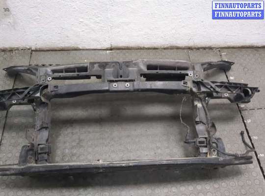 Рамка передняя (телевизор) VG2782740 на Volkswagen Golf 5 2003-2009