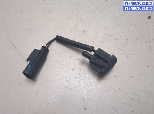 купить Форсунка омывателя стекла на BMW 5 E60 2003-2010