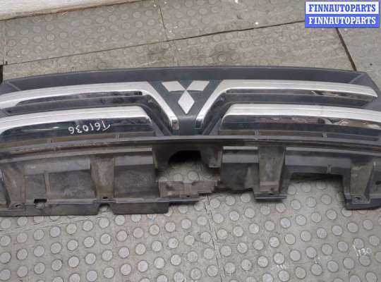 купить Решетка радиатора на Mitsubishi Pajero 2006-2022