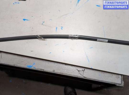 купить Молдинг стекла (боковое) на Renault Megane 3 2009-2016