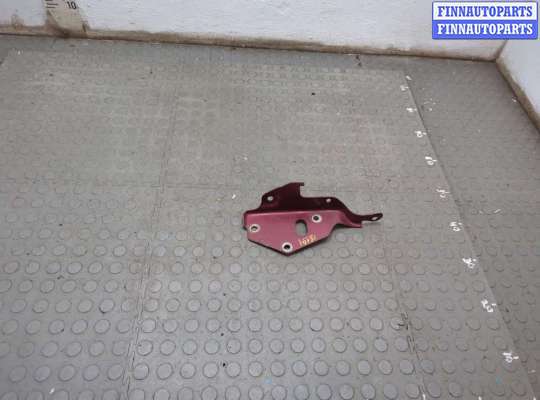 Петля капота CD78139 на Chevrolet Tahoe 1999-2006