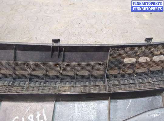 купить Жабо под дворники (дождевик) на Toyota Matrix 2002-2008