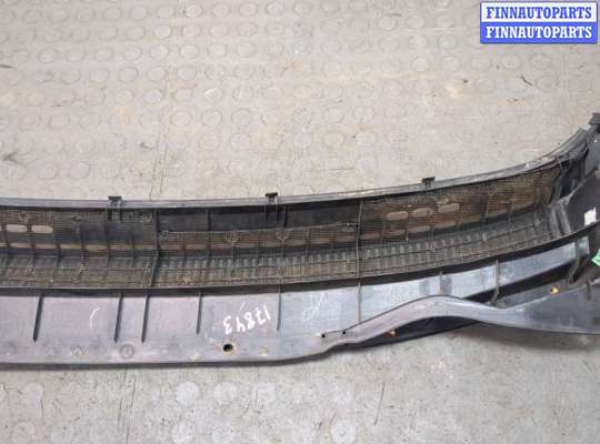 купить Жабо под дворники (дождевик) на Toyota Matrix 2002-2008