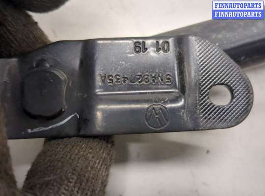 купить Амортизатор крышки багажника на Volkswagen Tiguan 2016-2020