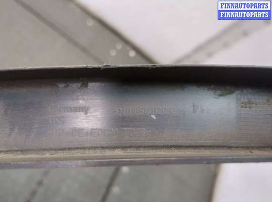 купить Молдинг крыла на Volkswagen Tiguan 2011-2016