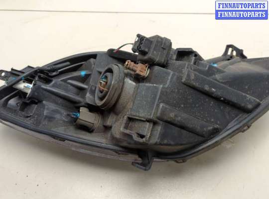 купить Фара (передняя) на Toyota Yaris 2005-2011