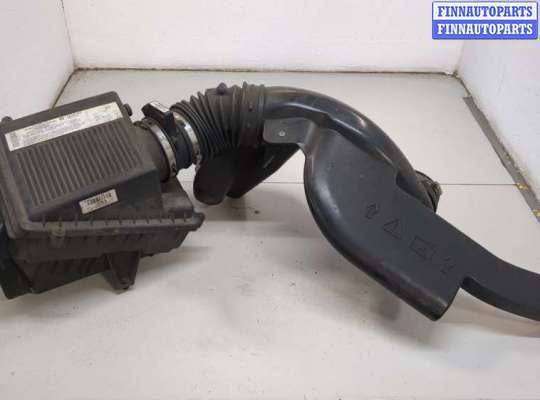 Корпус воздушного фильтра CD70463 на Cadillac Escalade 2 2001-2006