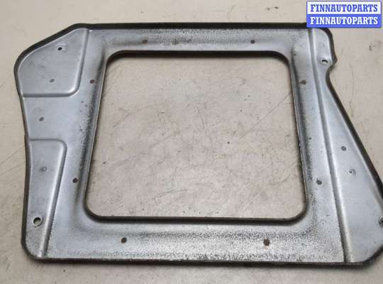 купить Кожух радиатора интеркулера на Nissan X-Trail (T30) 2001-2007