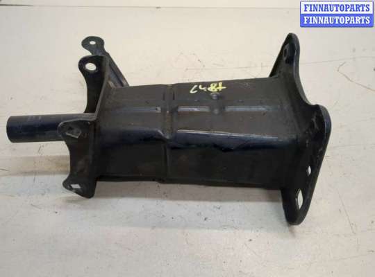 Кронштейн усилителя бампера MB1575189 на Mercedes ML W164 2005-2011