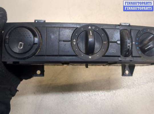Переключатель отопителя (печки) MB1563062 на Mercedes Sprinter 2006-2018