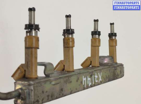 купить Форсунка топливная на Toyota Auris E15 2006-2012