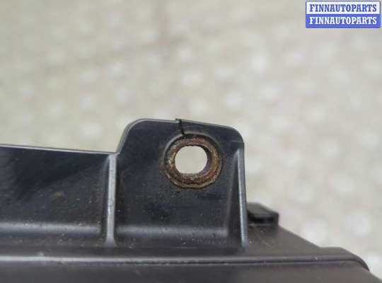 купить Блок реле на Toyota Avensis 2 2003-2008