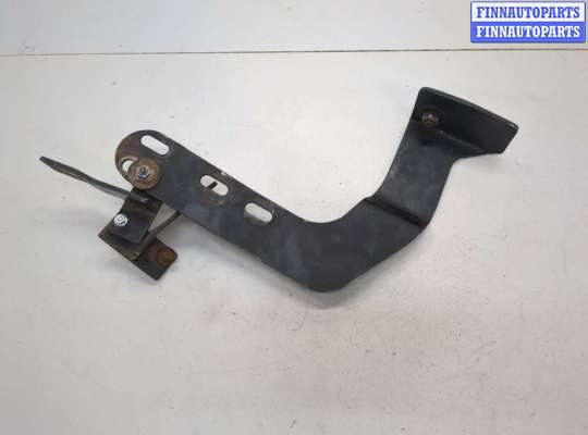 Кронштейн прицепного устройства MB1697038 на Mercedes ML W164 2005-2011