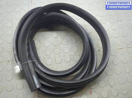 купить Уплотнитель на Ford C-Max 2015-2019