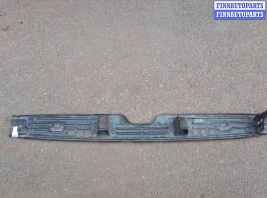Усилитель бампера TT967726 на Toyota Sequoia 2000-2008