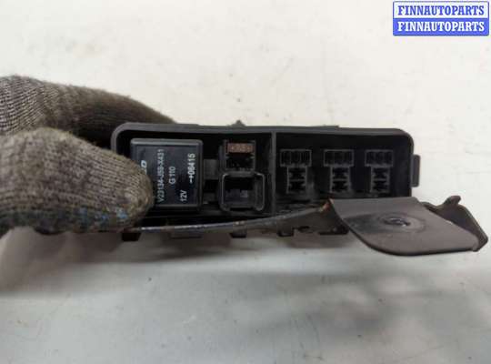 купить Блок предохранителей на Mazda CX-9 2007-2012