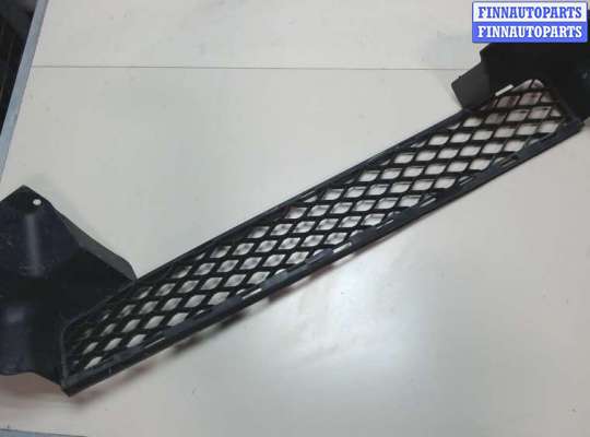 Решетка радиатора TT838764 на Toyota FJ Cruiser