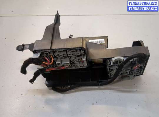 купить Блок реле на Volkswagen Touareg 2007-2010