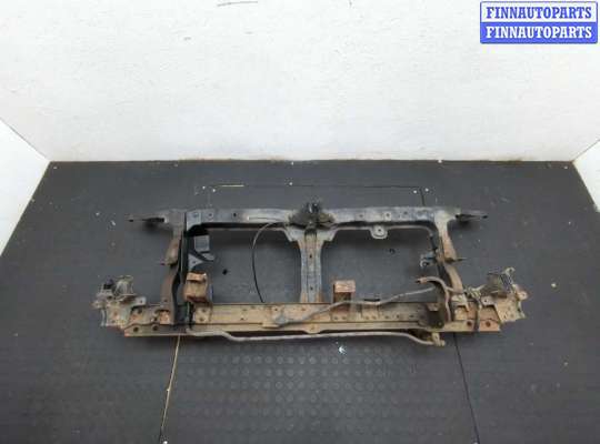 купить Рамка передняя (телевизор) на Nissan Navara 2004-2015