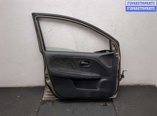 Дверь боковая на Nissan Note (E11)