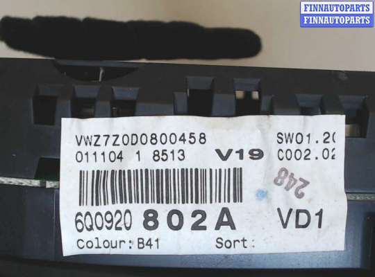 Щиток приборов (приборная панель) VG1403172 на Volkswagen Polo 2001-2005