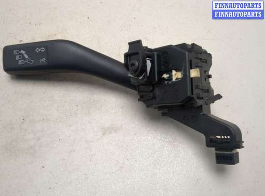 купить Переключатель поворотов на Volkswagen Golf 5 2003-2009