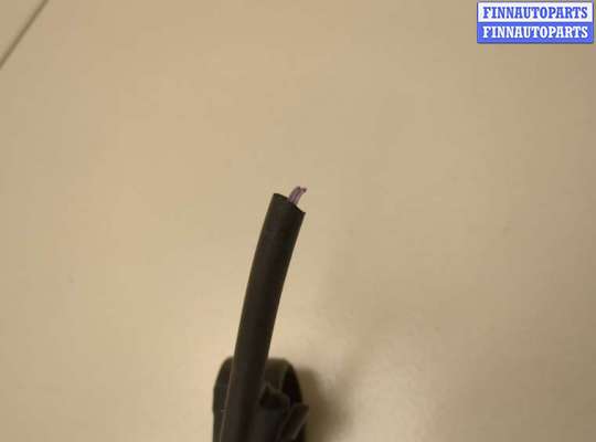 купить Щеткодержатель на Volvo S90 2016-2020