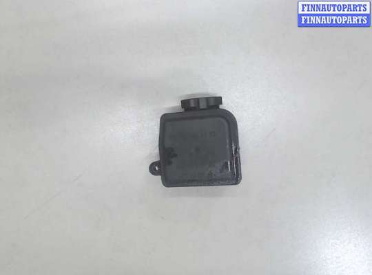 Купить Бачок гидроусилителя на Mercedes CLK W208 1997-2003 Бачок гидроусилителя MB1690317 на Mercedes CLK W208 1997-2003