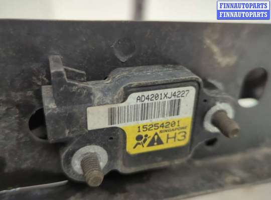 купить Рамка передняя (телевизор) на Hummer H3