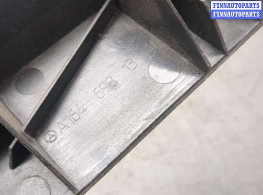 купить Кронштейн порога на Mercedes ML W164 2005-2011