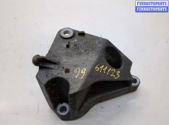 Купить Кронштейн двигателя на Opel Vectra C 2002-2008 Кронштейн двигателя OP2408268 на Opel Vectra C 2002-2008