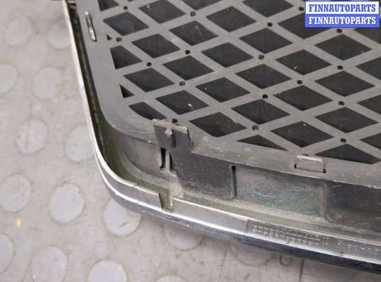 купить Решетка радиатора на Ford C-Max 2002-2010