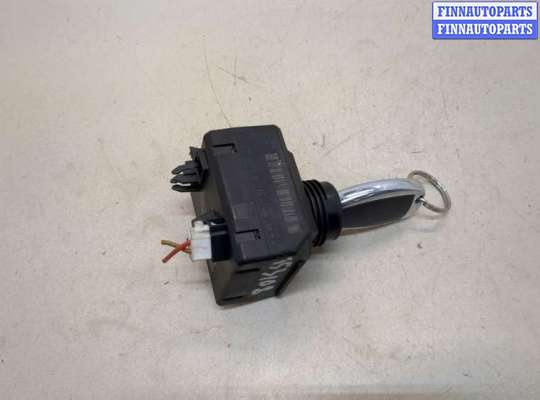 купить Замок зажигания на Mercedes C W204 2006-2015