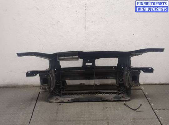 купить Рамка передняя (телевизор) на Volkswagen Golf 5 2003-2009