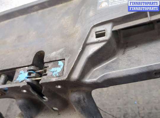 купить Рамка передняя (телевизор) на Volkswagen Golf 5 2003-2009