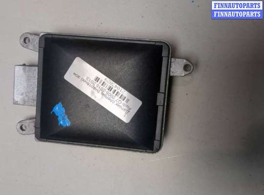 Датчик слепых (мертвых) зон AU1720130 на Audi Q7 2005-2015