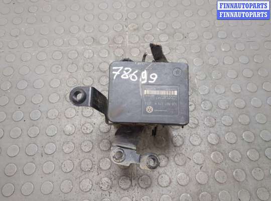 Блок ABS на Volkswagen Golf IV (1J)