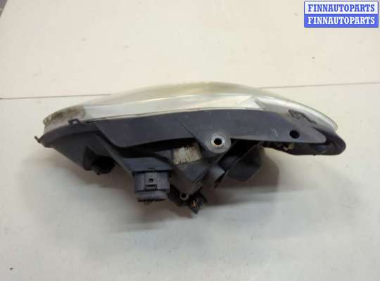 Фара передняя на Volkswagen Fox (5Z)