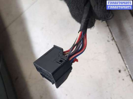 купить Зеркало боковое на Audi Q7 2005-2015