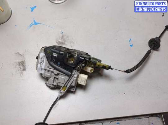 Замок двери AU1744338 на Audi A8 (D3) 2002-2010
