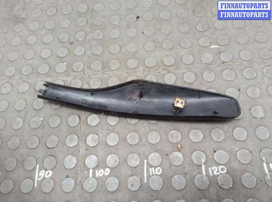 купить Накладка рейлинга на Toyota Previa (Estima) 2000-2006