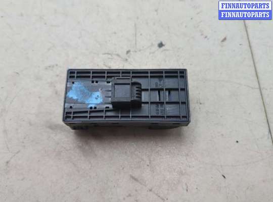 купить Кнопка стеклоподъемника (блок кнопок) на Audi Q7 2005-2015