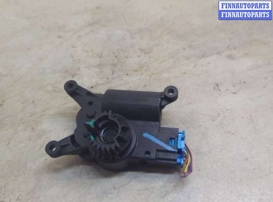 Моторчик заслонки печки на Volkswagen Tiguan II