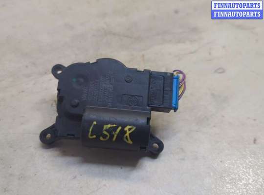 Моторчик заслонки печки на Volkswagen Tiguan II