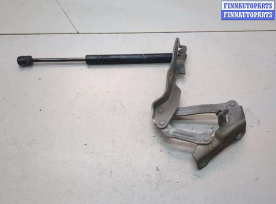 купить Петля капота на Infiniti QX56 2004-2010