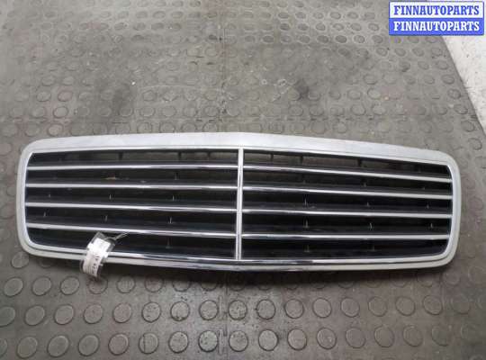 Купить Решетка радиатора на Mercedes CLK W208 1997-2003 Решетка радиатора MB1709753 на Mercedes CLK W208 1997-2003