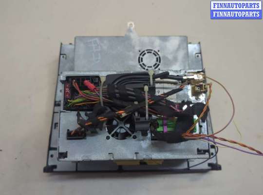 Магнитола на Volkswagen Phaeton (3D)