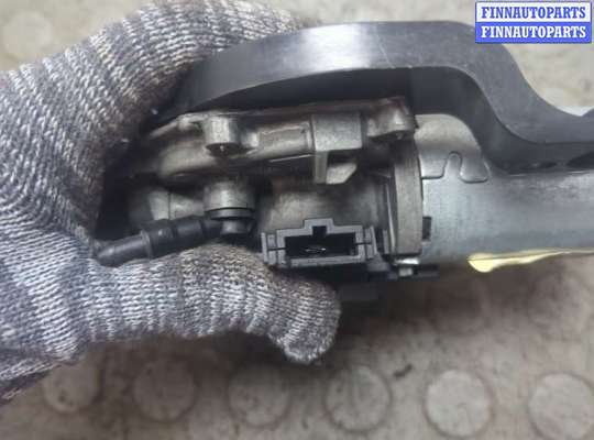 купить Двигатель стеклоочистителя (моторчик дворников) задний на Mercedes B W245 2005-2011