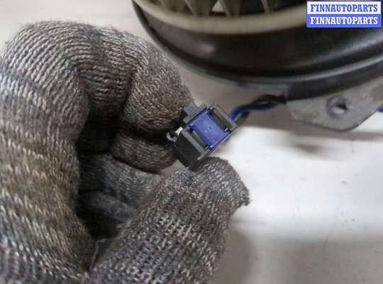 купить Двигатель отопителя (моторчик печки) на Chrysler Voyager 2000-2007