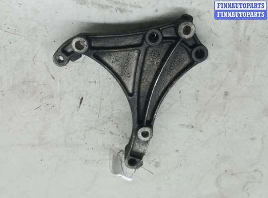 Кронштейн прочее на Opel Astra J